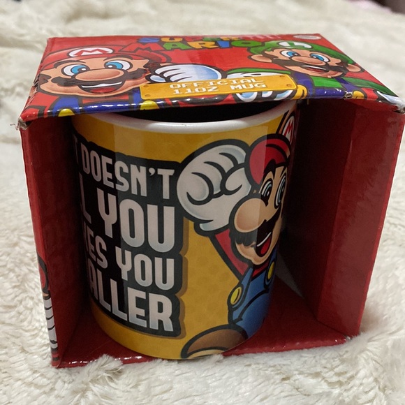 Super Mario Mug - Picture 2 of 4